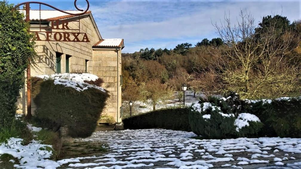 Hotel A Forxa Cafeteria Restaurante A Carballeira エクステリア 写真